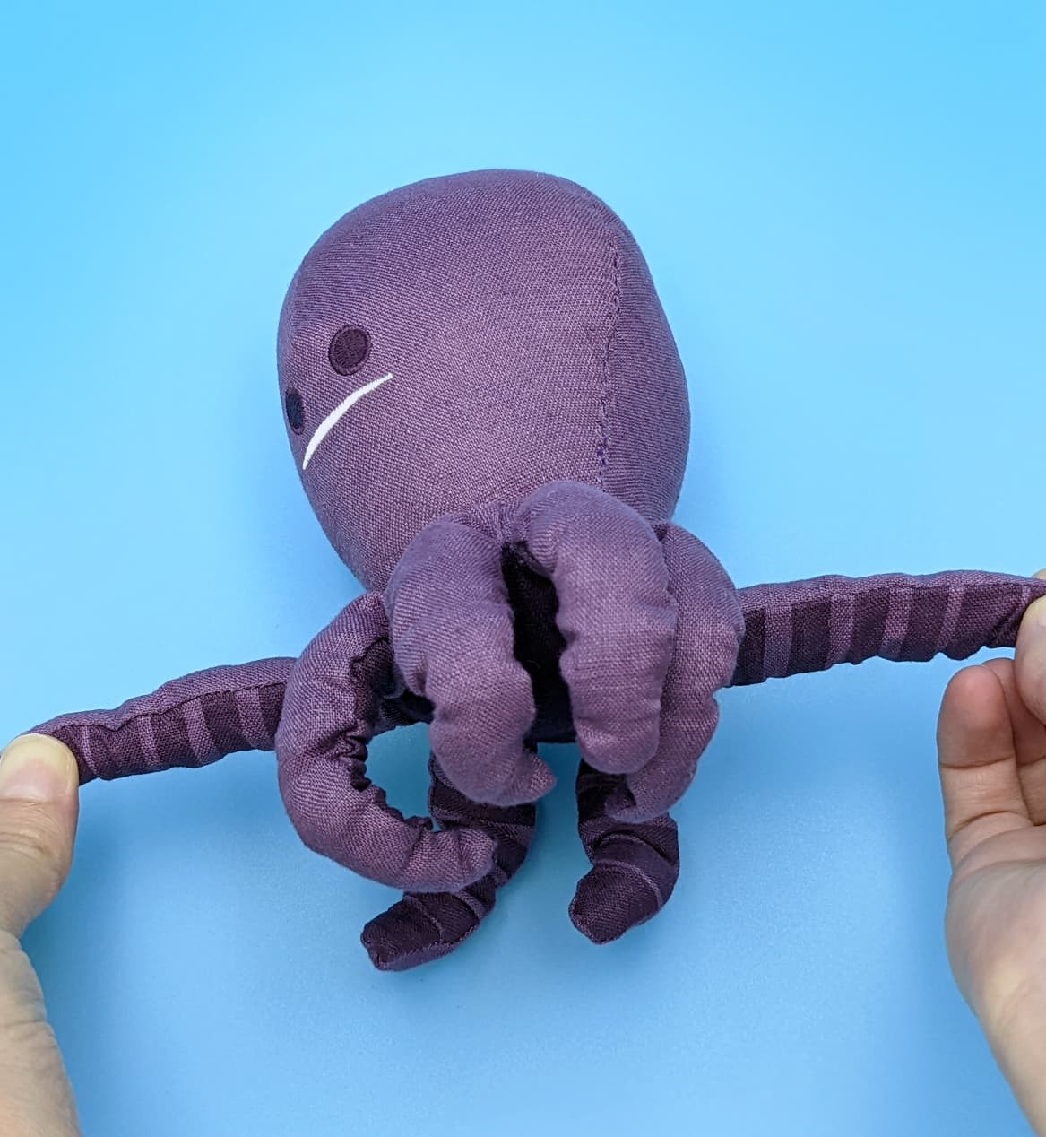Octo - stretchy legs octopus with legs extended
